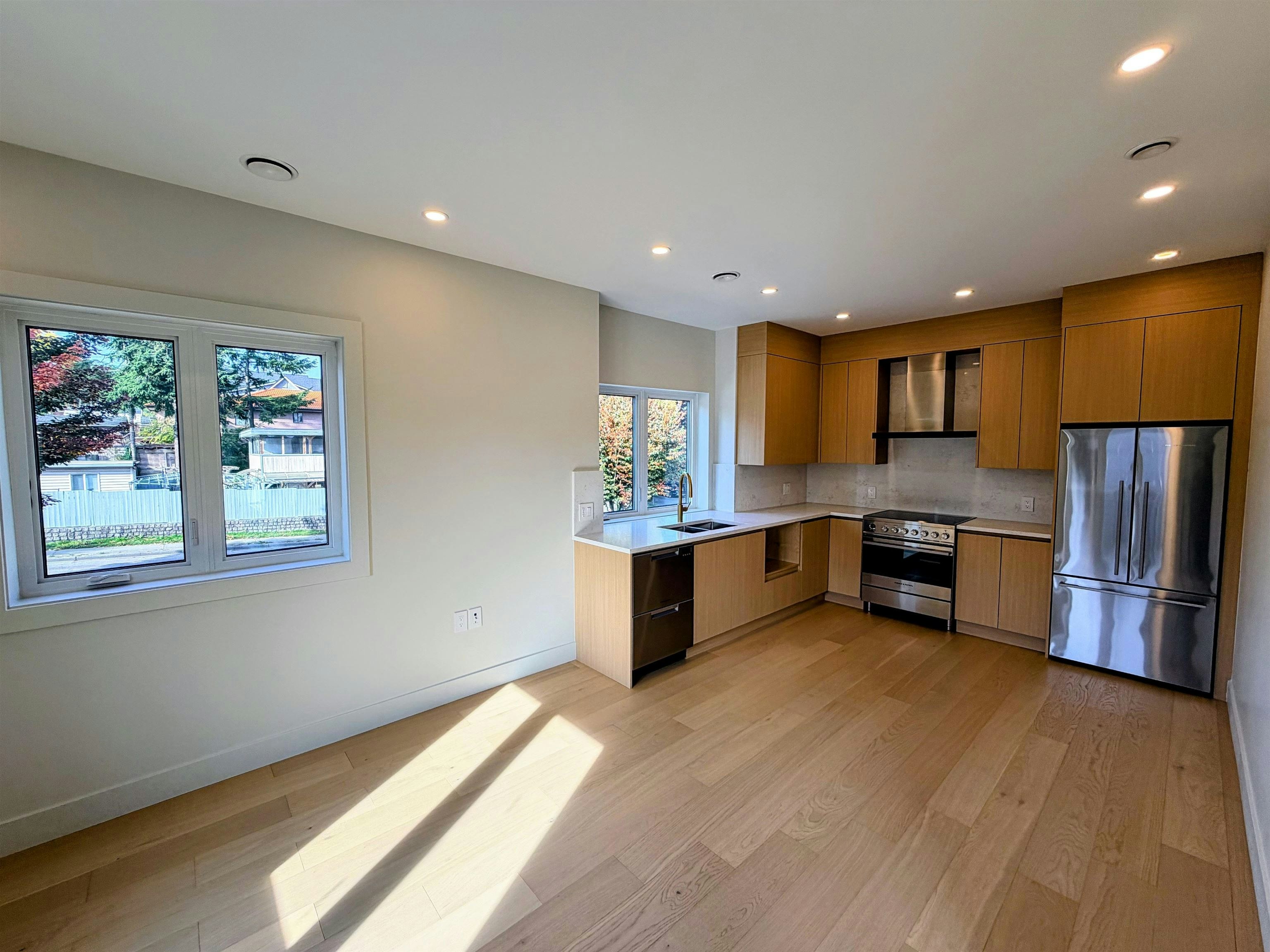 3430 Knight Street, Vancouver, BC, V5N 0K4