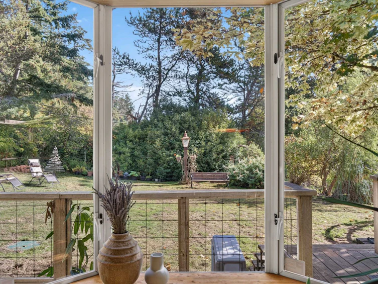 130 Booth Canal Road, Salt Spring Island, BC, V8K 2N3 - 20