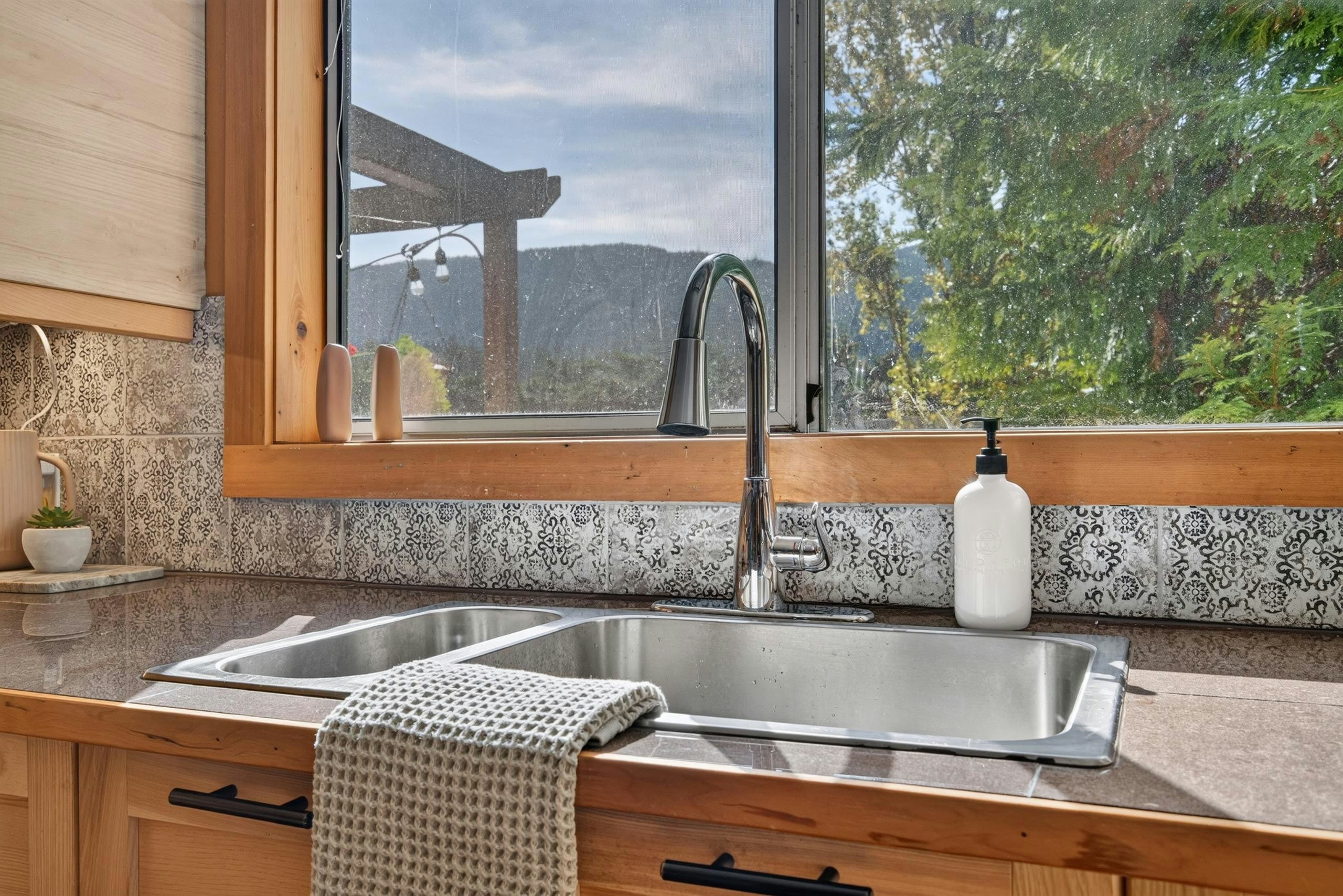 130 Booth Canal Road, Salt Spring Island, BC, V8K 2N3 - 17