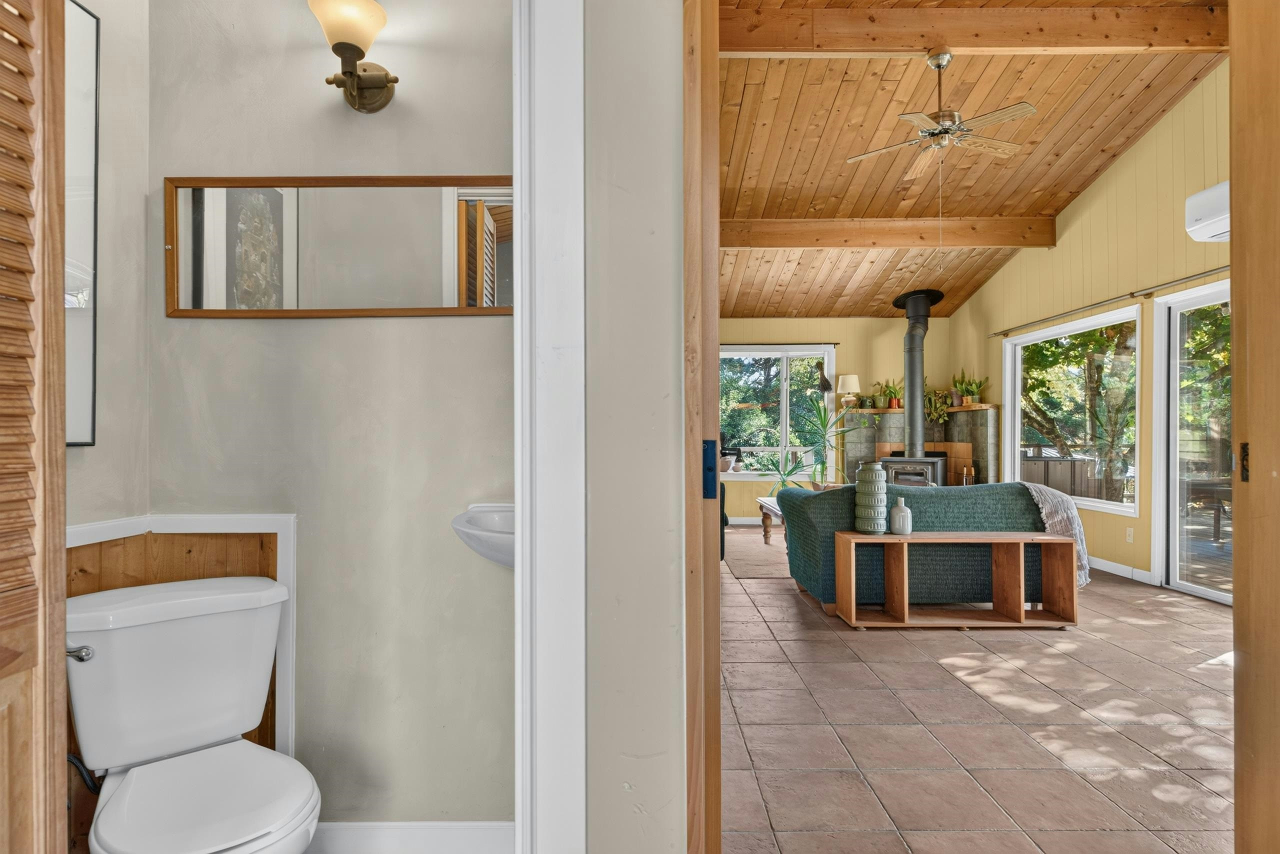 130 Booth Canal Road, Salt Spring Island, BC, V8K 2N3 - 11