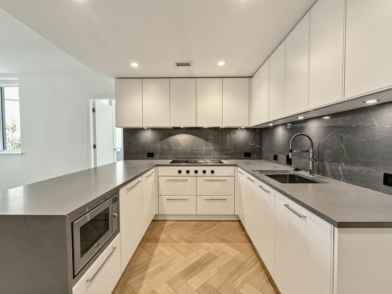 203-4685 Cambie Street, Vancouver, BC, V5Z 0J7