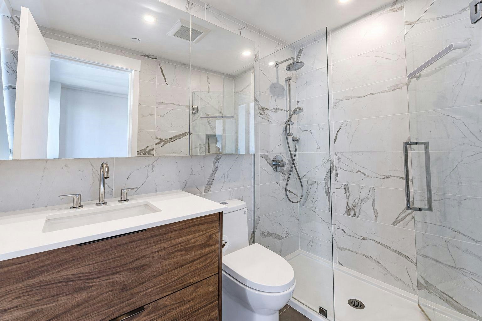 1902-4711 Hazel Street, Burnaby, BC, V5H 0J9 - 7