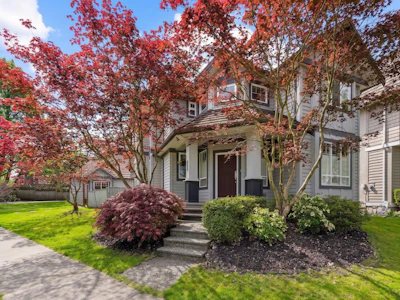 3307 Rosemary Heights Crescent - 2