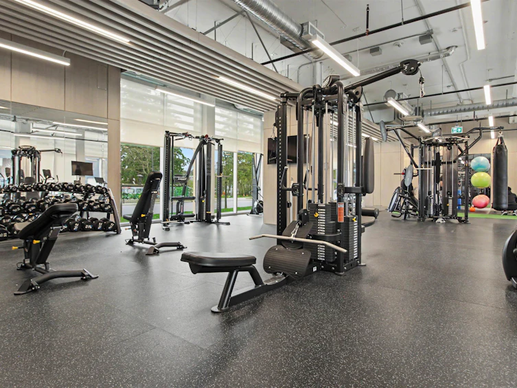 710-13725 George Junction, Surrey, BC, V3T 0V7 - 40
