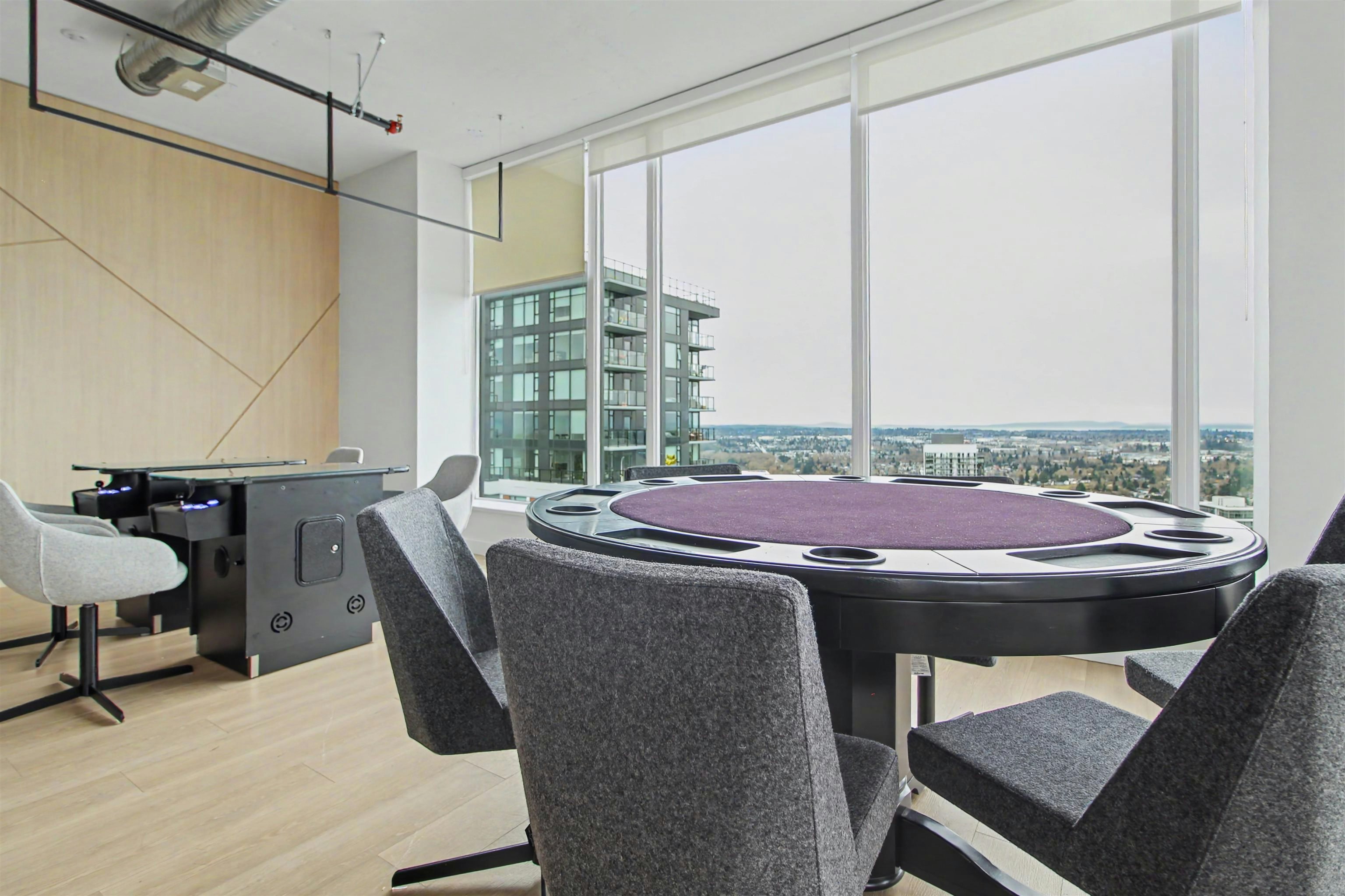 710-13725 George Junction, Surrey, BC, V3T 0V7 - 25