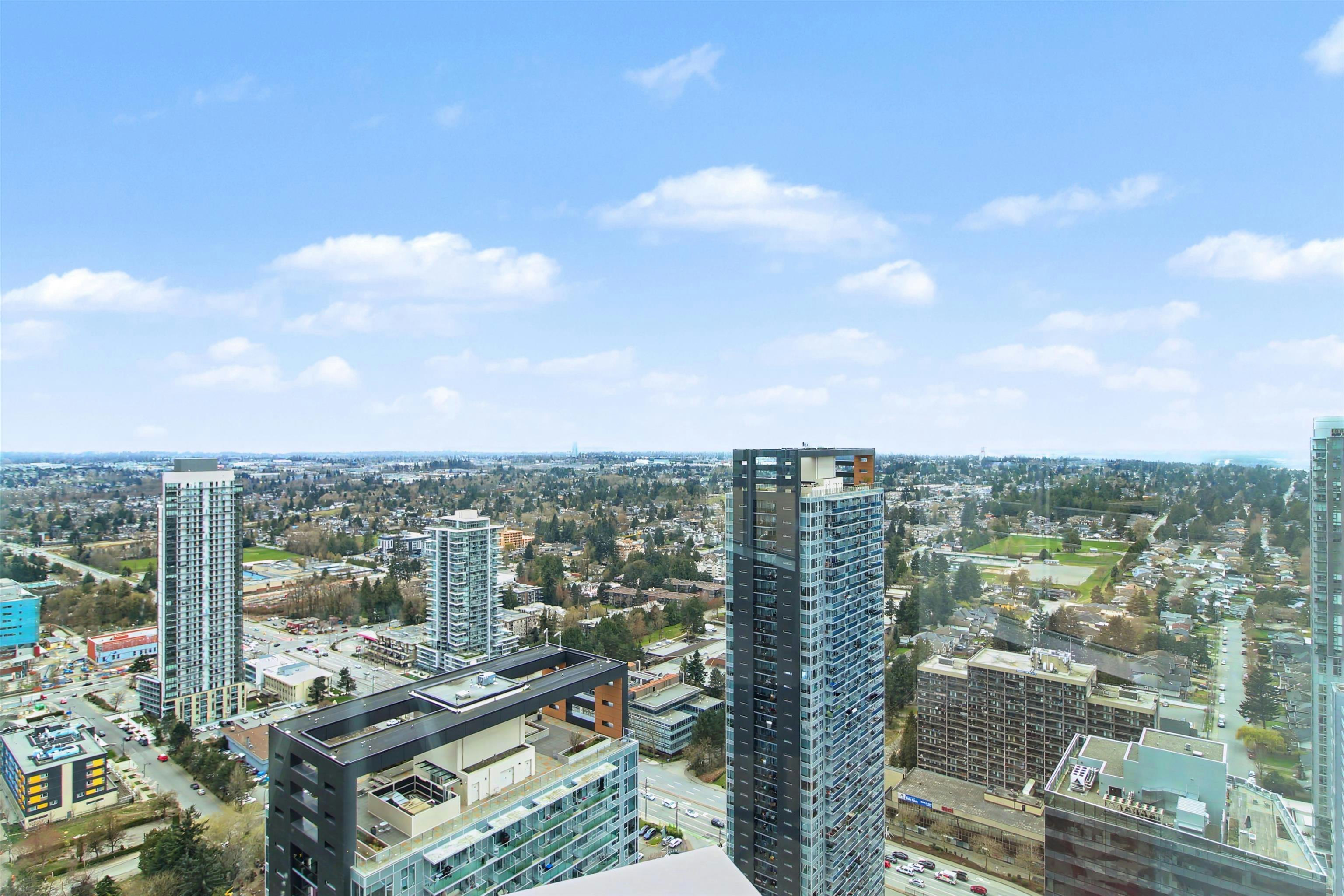 710-13725 George Junction, Surrey, BC, V3T 0V7 - 36