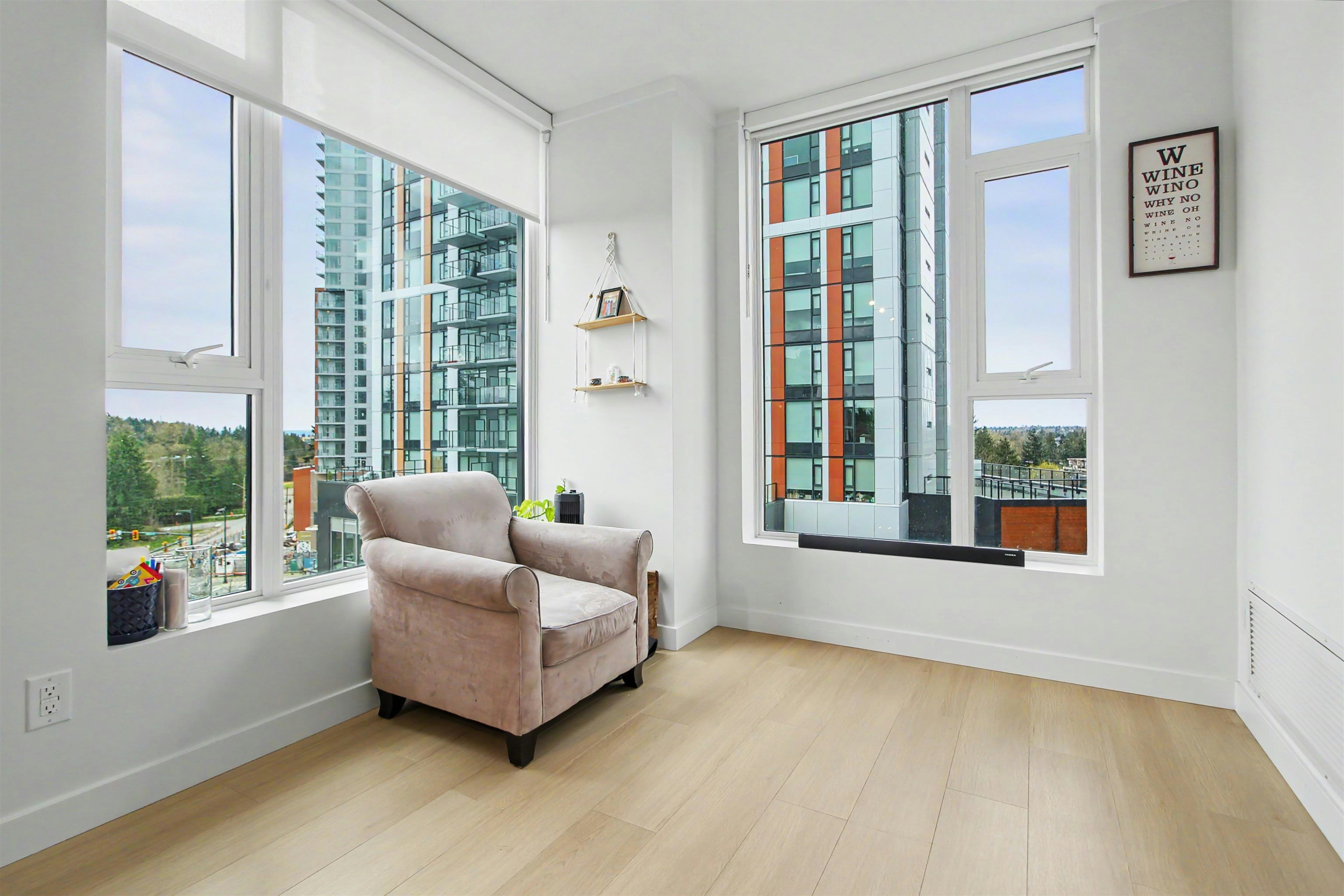 710-13725 George Junction, Surrey, BC, V3T 0V7 - 9