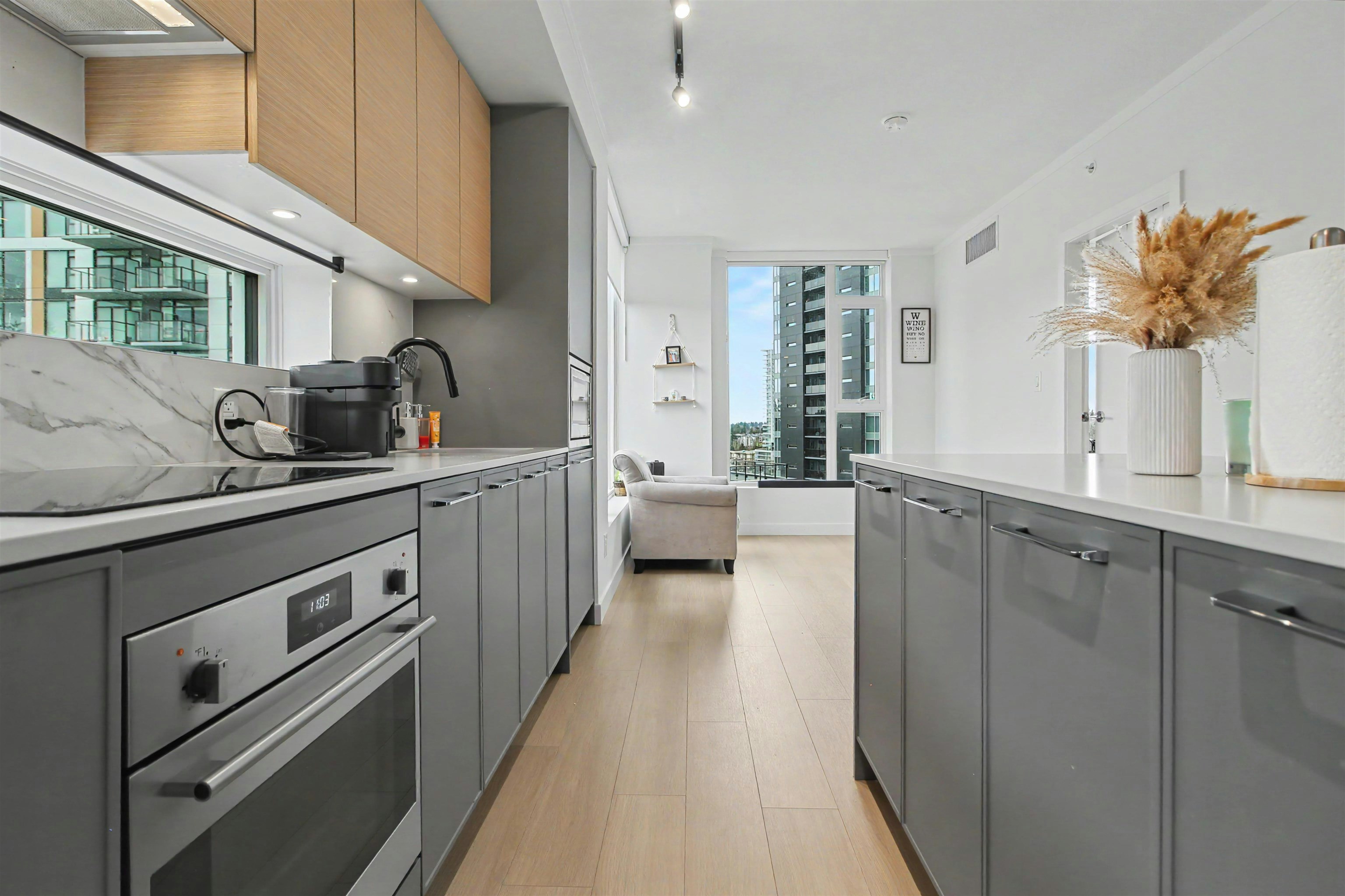 710-13725 George Junction, Surrey, BC, V3T 0V7 - 13