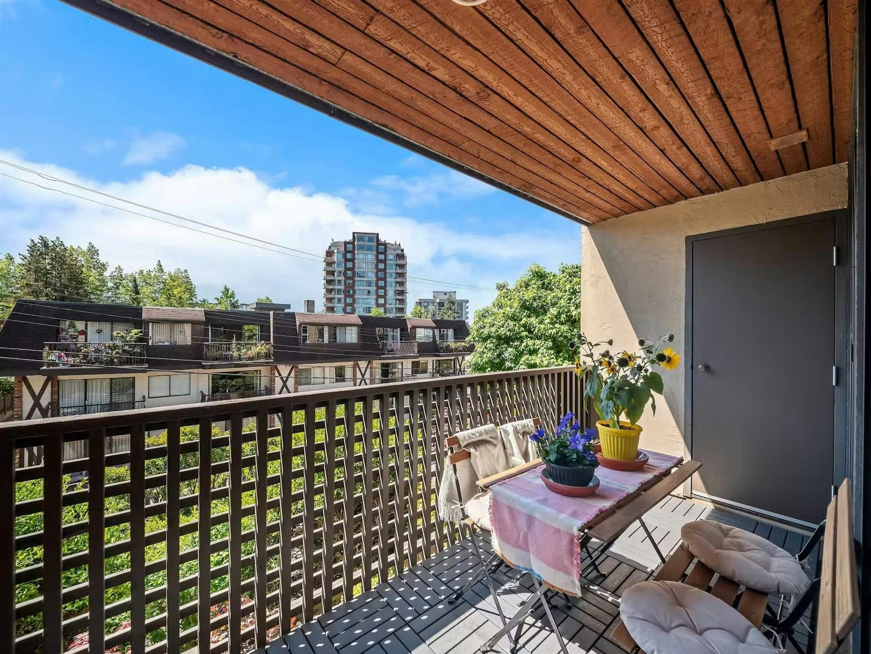 210-141 W 13th Street, North Vancouver, BC, V7M 1N5 - 22