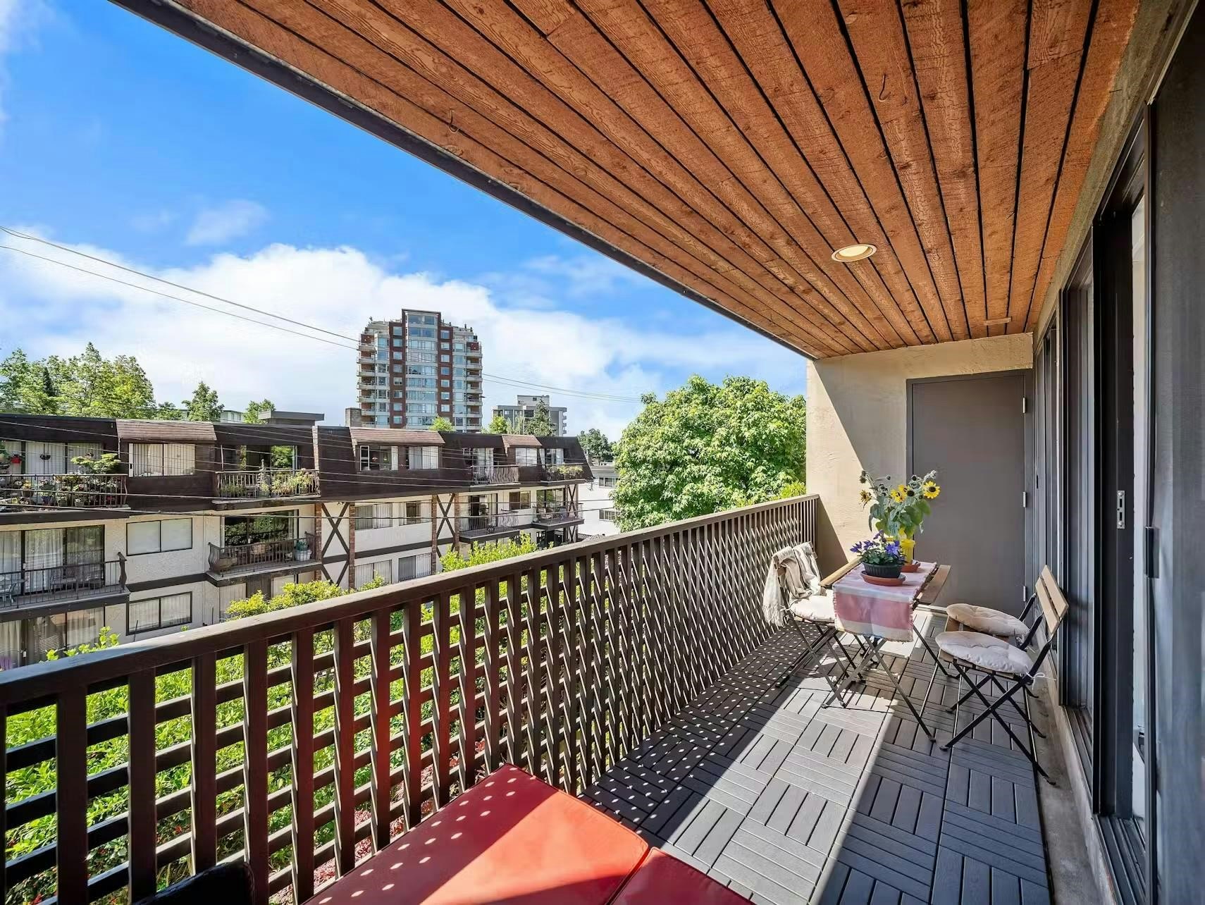 210-141 W 13th Street, North Vancouver, BC, V7M 1N5 - 21