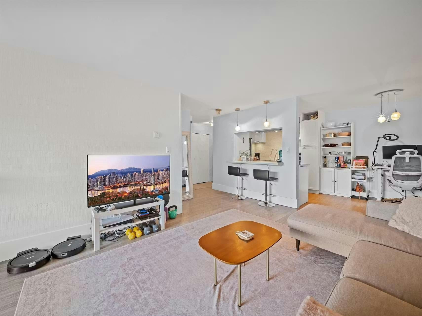 210-141 W 13th Street, North Vancouver, BC, V7M 1N5 - 16