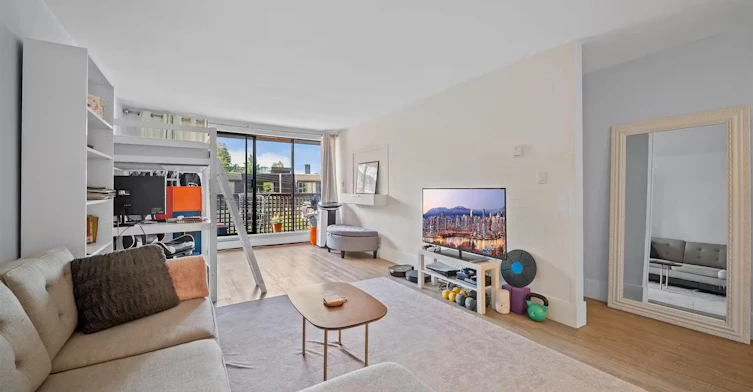 210-141 W 13th Street, North Vancouver, BC, V7M 1N5 - 17
