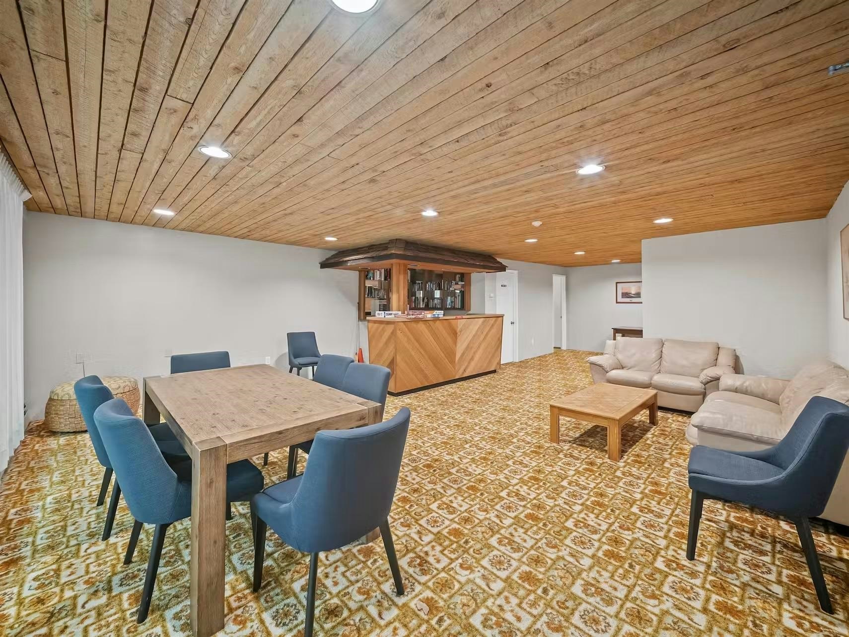 210-141 W 13th Street, North Vancouver, BC, V7M 1N5 - 24