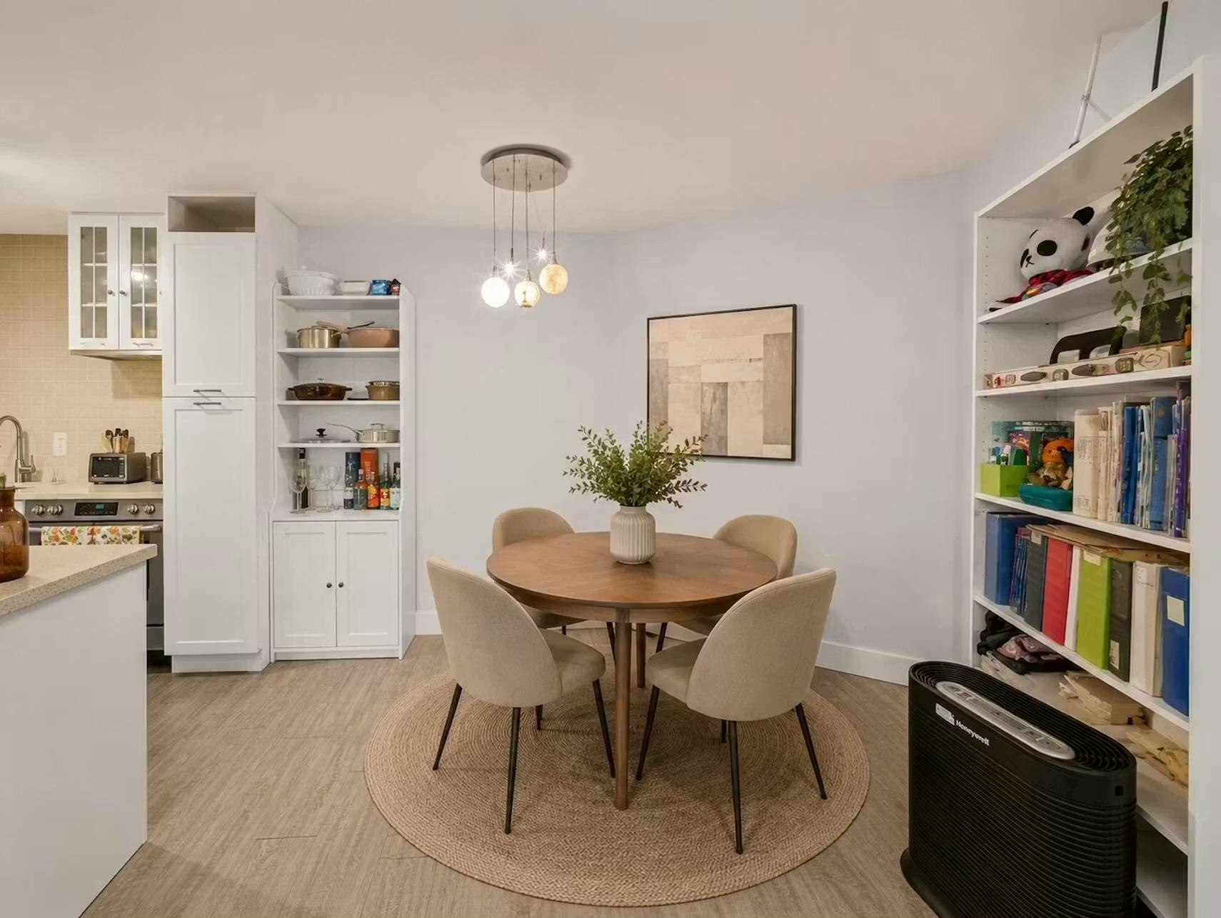 210-141 W 13th Street, North Vancouver, BC, V7M 1N5 - 7