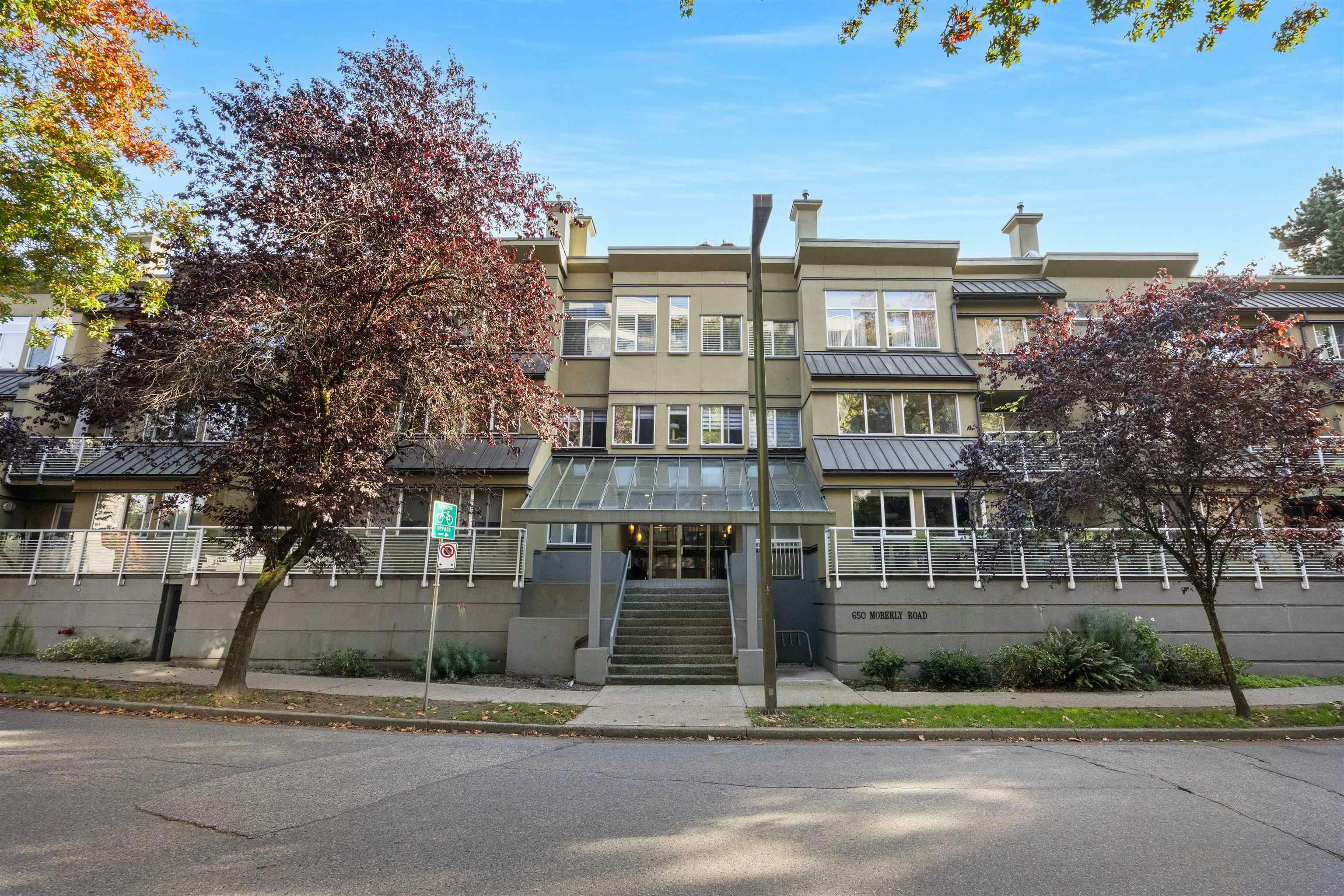 302-650 Moberly Road, Vancouver, BC, V5Z 4J1 - 34