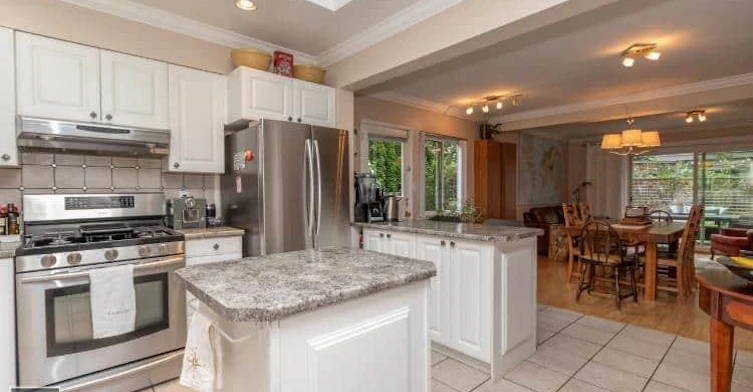 1280-21st West Street, Vancouver, BC, V7P 2C9 - 14