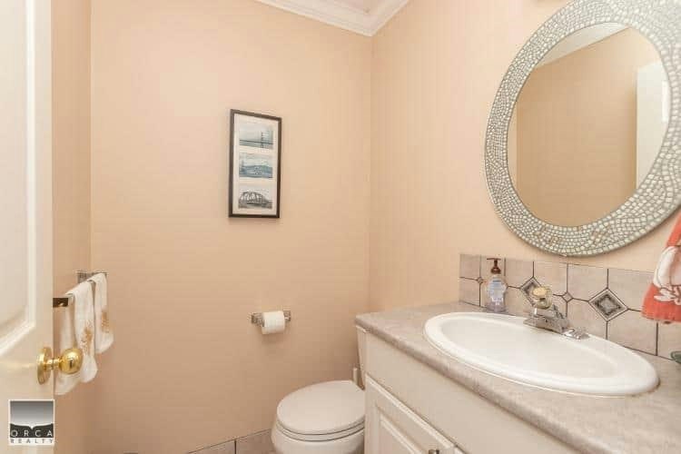 1280-21st West Street, Vancouver, BC, V7P 2C9 - 21