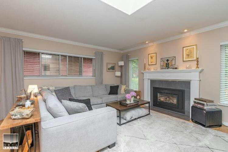 1280-21st West Street, Vancouver, BC, V7P 2C9 - 2