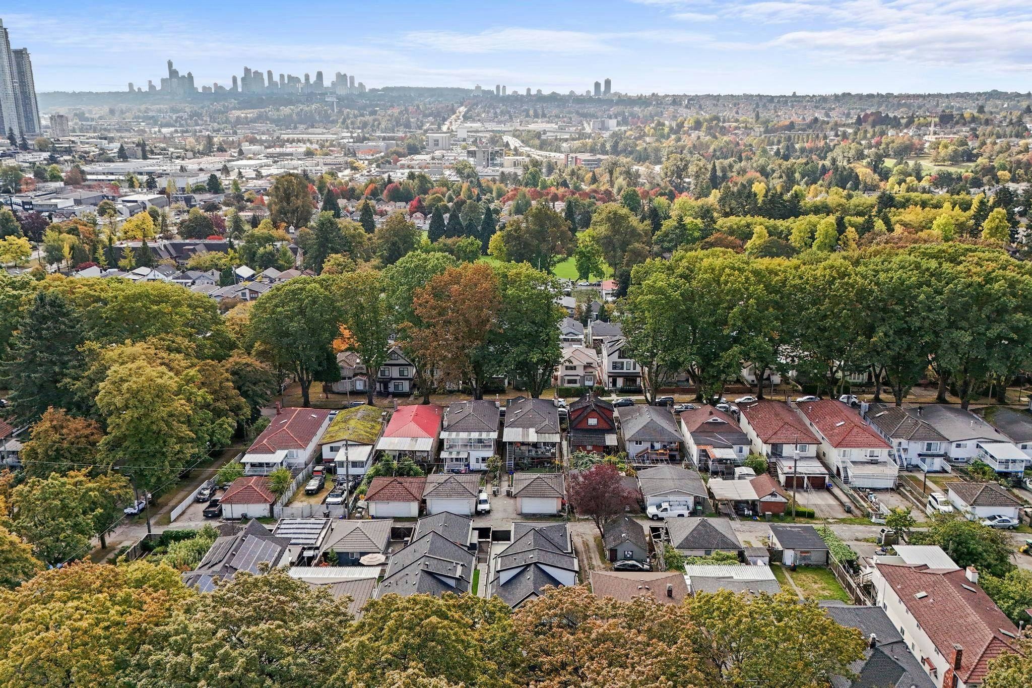 2-3576 E Pender Street, Vancouver, BC, V5K 2E3 - 32