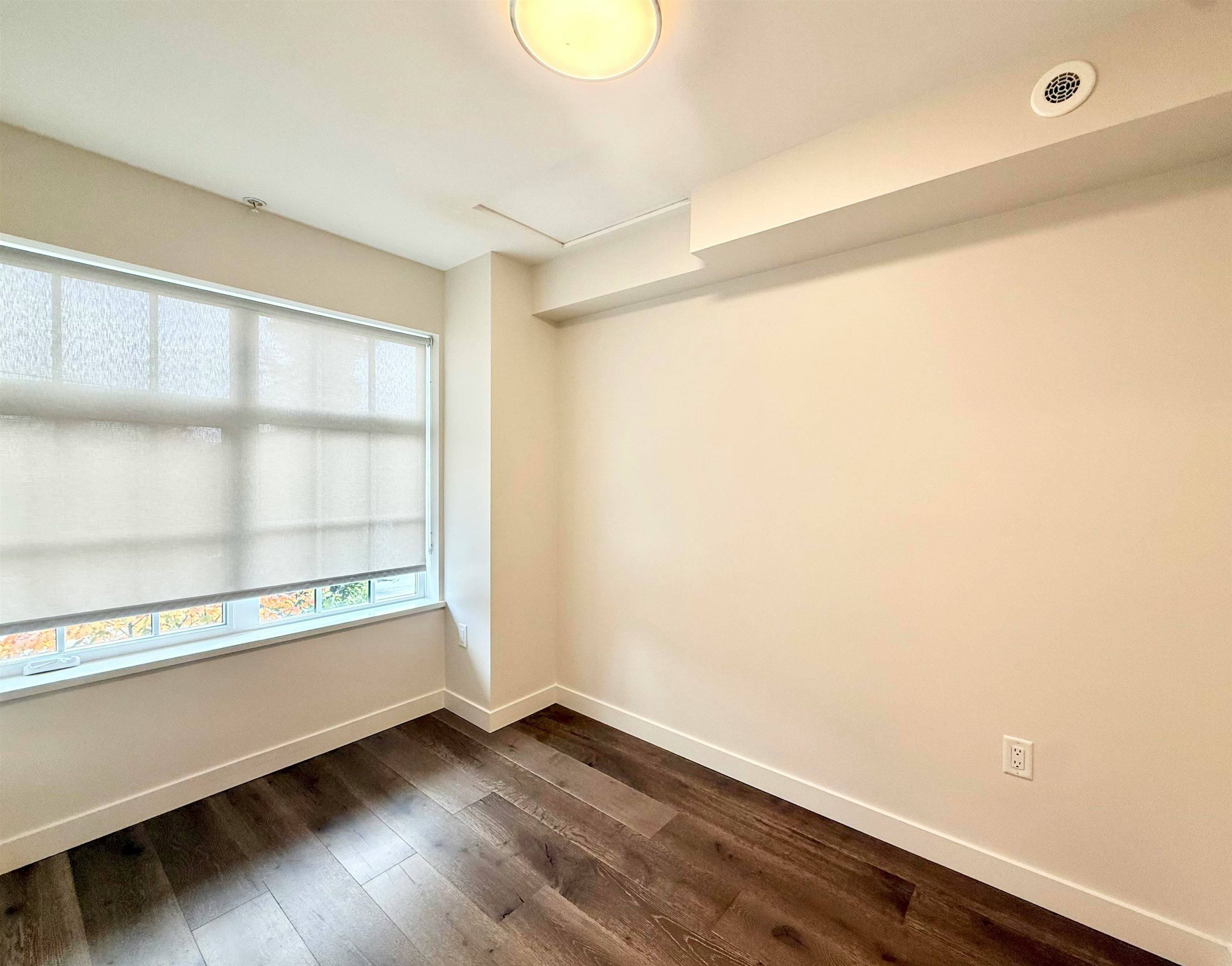 7923,  Oak Street, Vancouver, BC, V6P 0H9 - 7