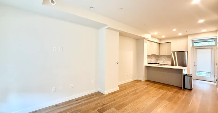 7923, Oak Street, Vancouver, BC, V6P 0H9 - 5