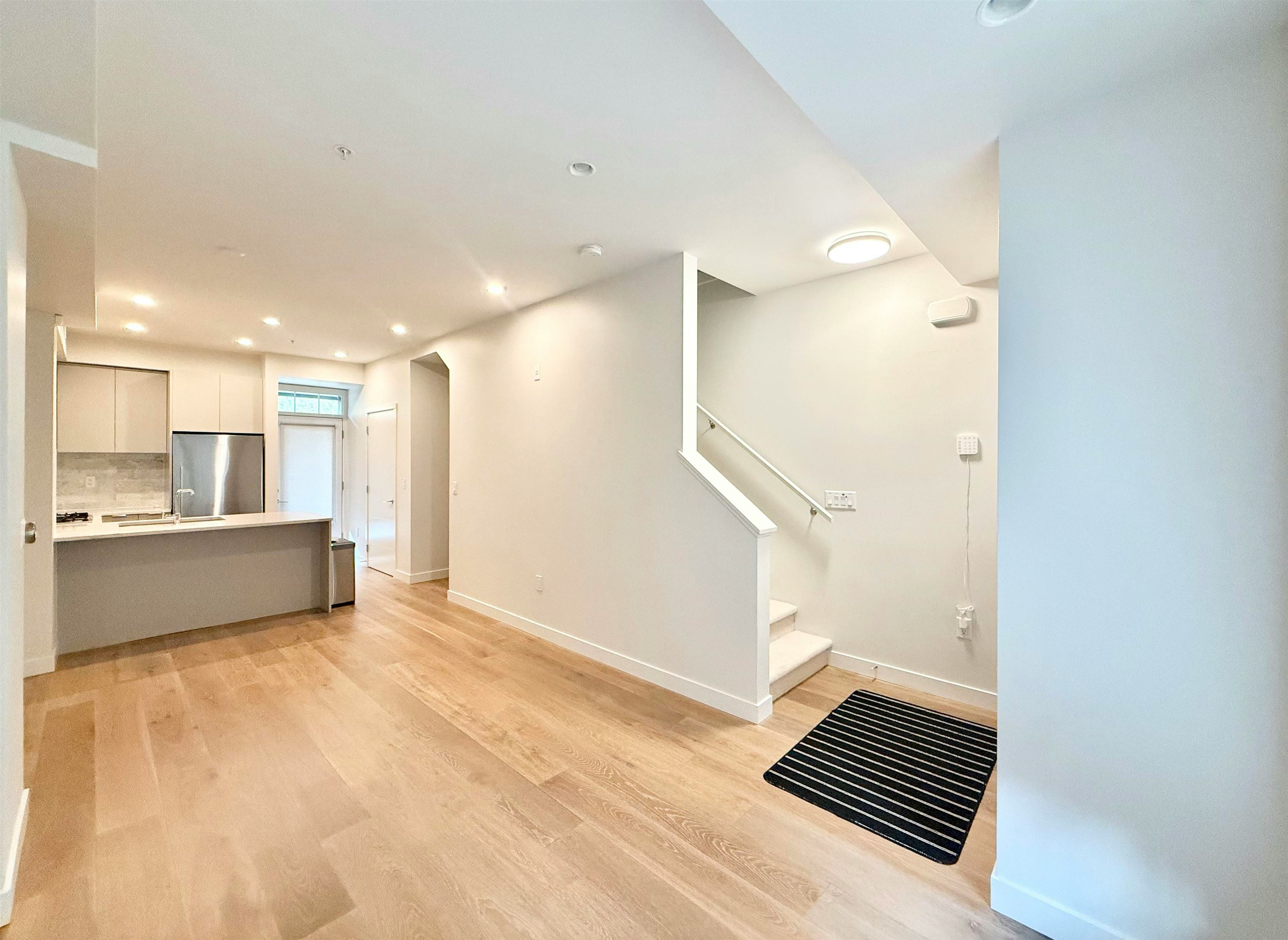 7923,  Oak Street, Vancouver, BC, V6P 0H9 - 6