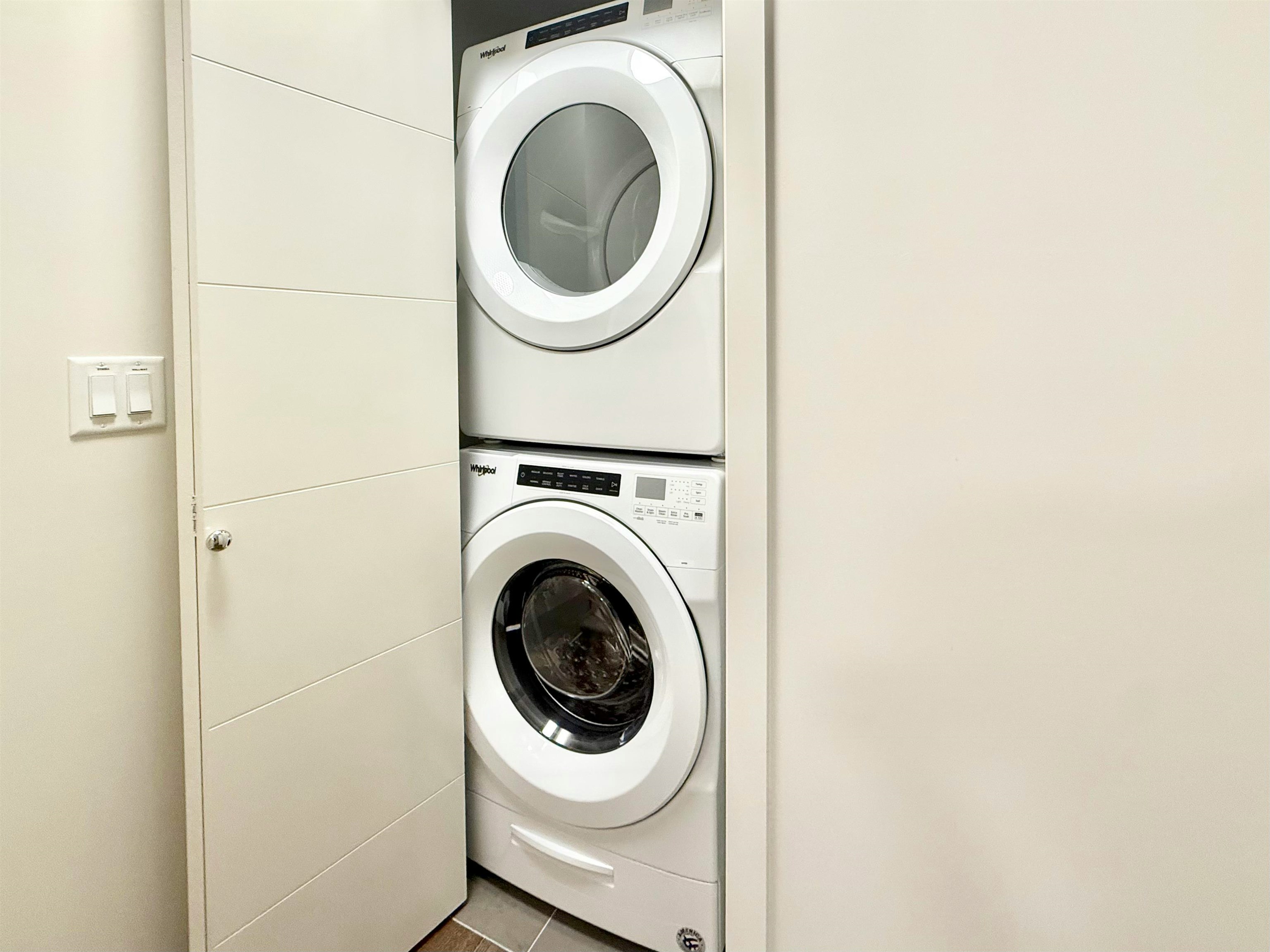 7923,  Oak Street, Vancouver, BC, V6P 0H9 - 14