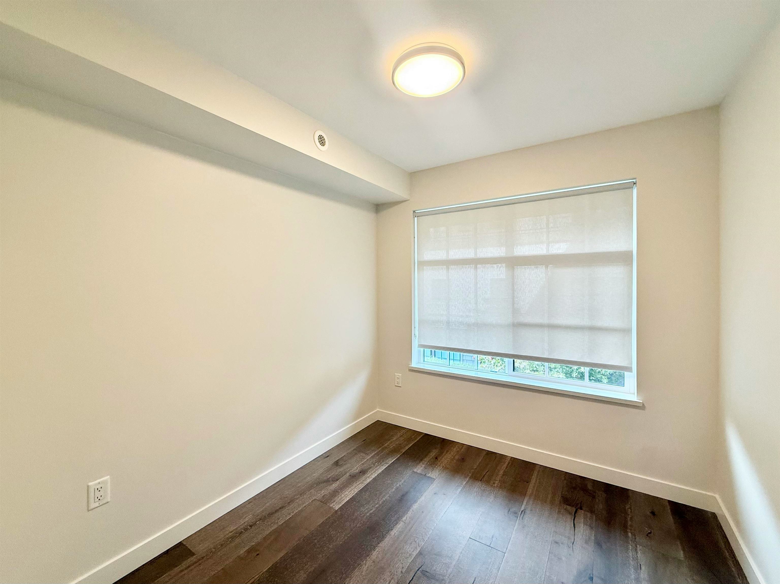 7923,  Oak Street, Vancouver, BC, V6P 0H9 - 11