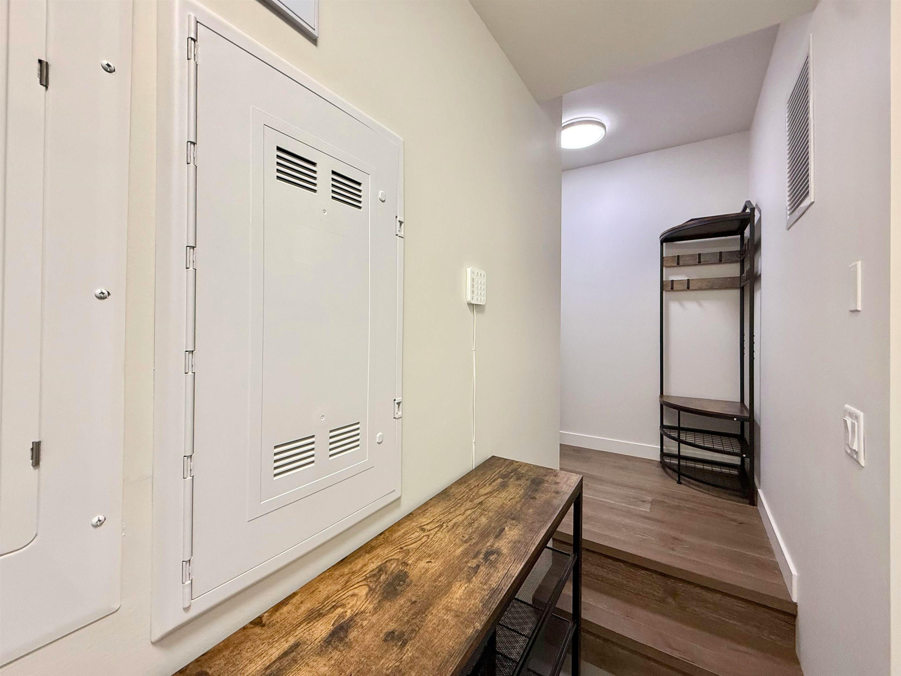 7923,  Oak Street, Vancouver, BC, V6P 0H9 - 23