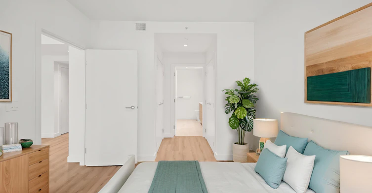 425-755 Harbourside Drive, North Vancouver, BC, V7P 0G1 - 6
