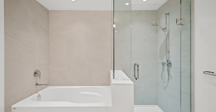 425-755 Harbourside Drive, North Vancouver, BC, V7P 0G1 - 9