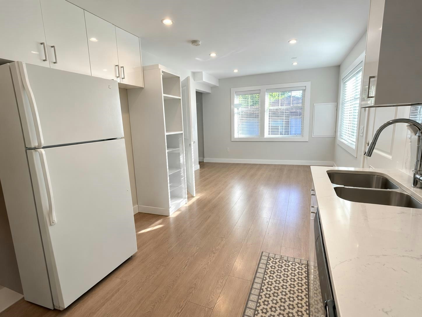 3850 W 38 Avenue, Vancouver, BC, V6N 2Y4 - 4