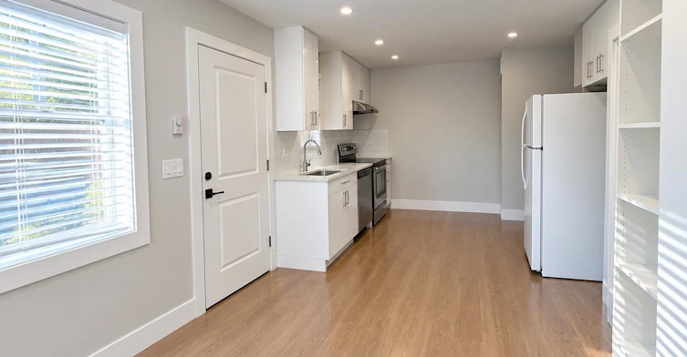 3850 W 38 Avenue, Vancouver, BC, V6N 2Y4 - 3