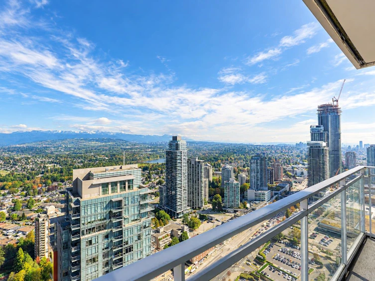 4809-4670 Assembly Way, Burnaby, BC, V5H 0H3 - 2