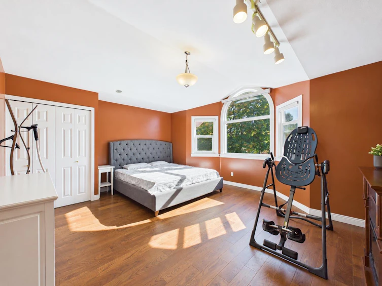 9025 Briar Road, Burnaby, BC, V3N 4V5 - 34