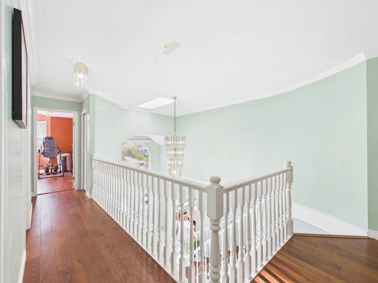 9025 Briar Road, Burnaby, BC, V3N 4V5 - 24