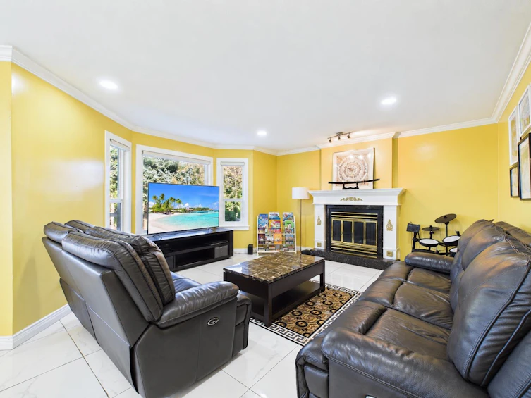 9025 Briar Road, Burnaby, BC, V3N 4V5 - 13