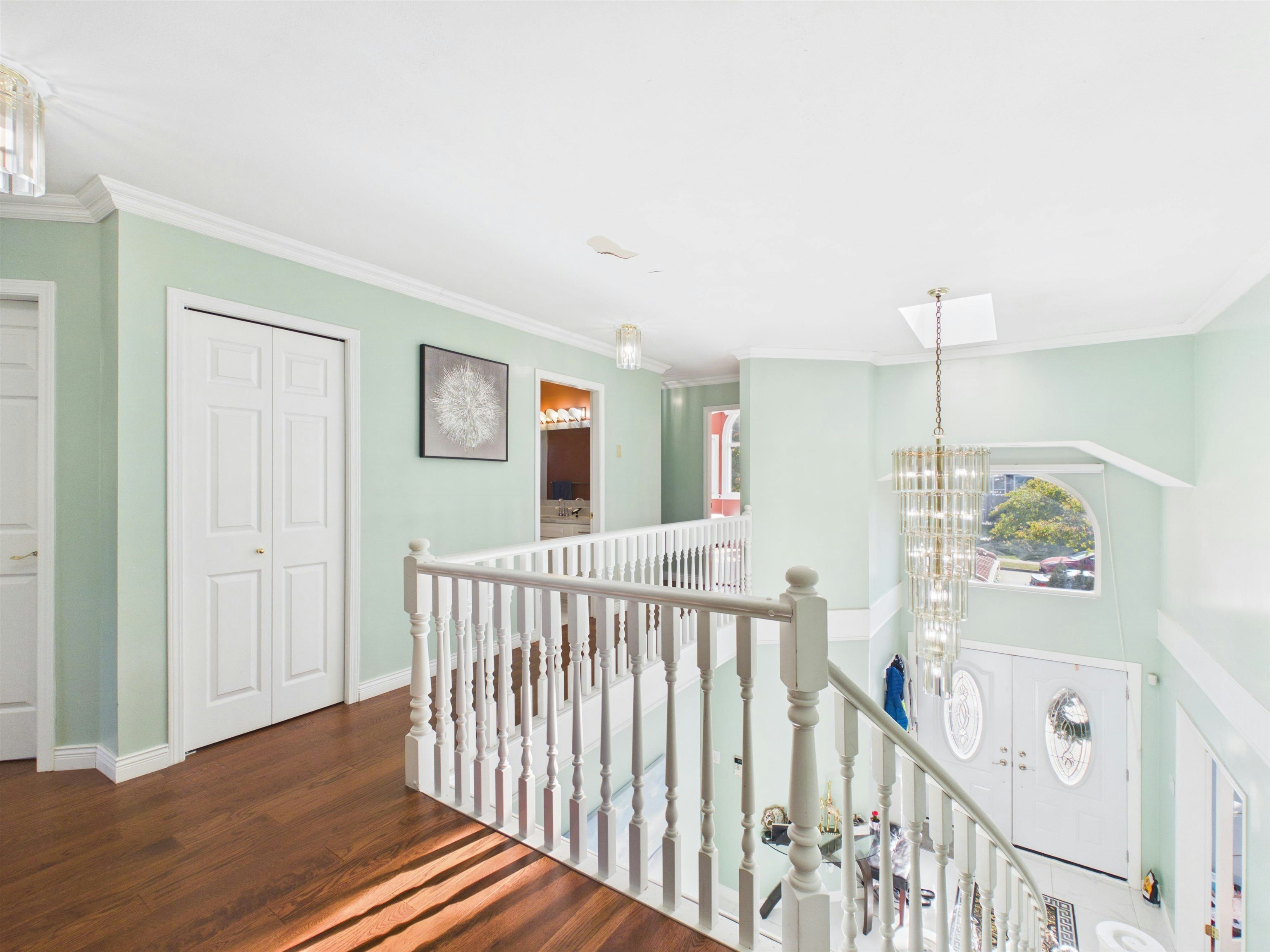 9025 Briar Road, Burnaby, BC, V3N 4V5 - 23