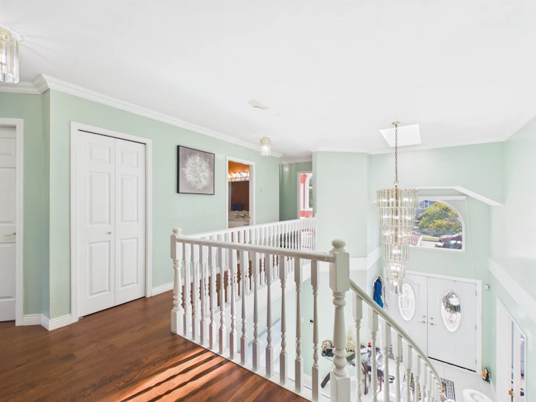 9025 Briar Road, Burnaby, BC, V3N 4V5 - 23