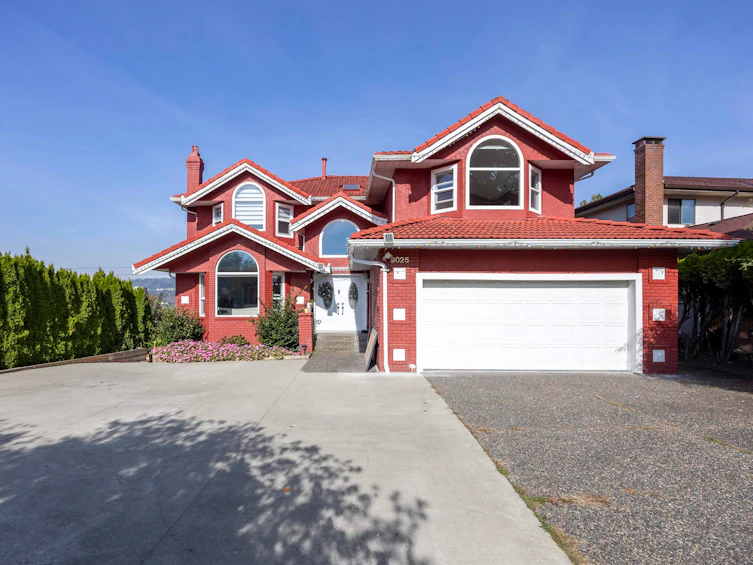 9025 Briar Road, Burnaby, BC, V3N 4V5