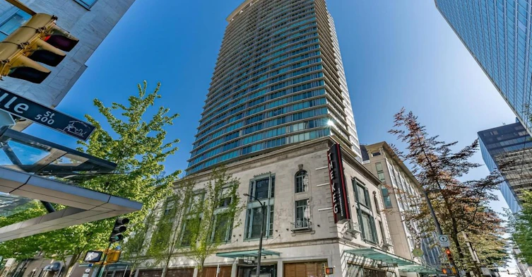 21XX-610 Granville Street, Vancouver, BC, V6C 3T3