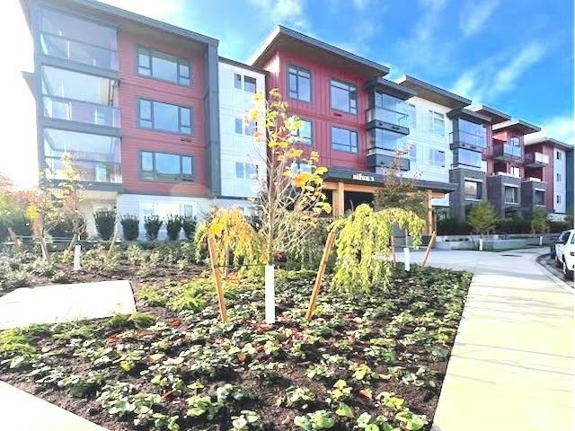 102-13760 75a Avenue, Surrey, BC, V3W 6T5 - 2