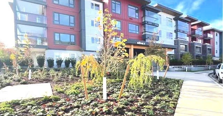 102-13760 75a Avenue, Surrey, BC, V3W 6T5 - 2
