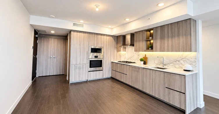 18xx-13768 100 Avenue, Surrey, BC, V3T 0V2 - 3