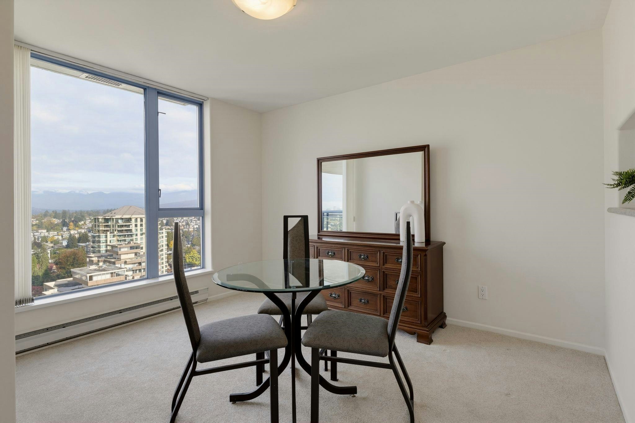2301-719 Princess Street, New Westminster, BC, V3M 6T9 - 12