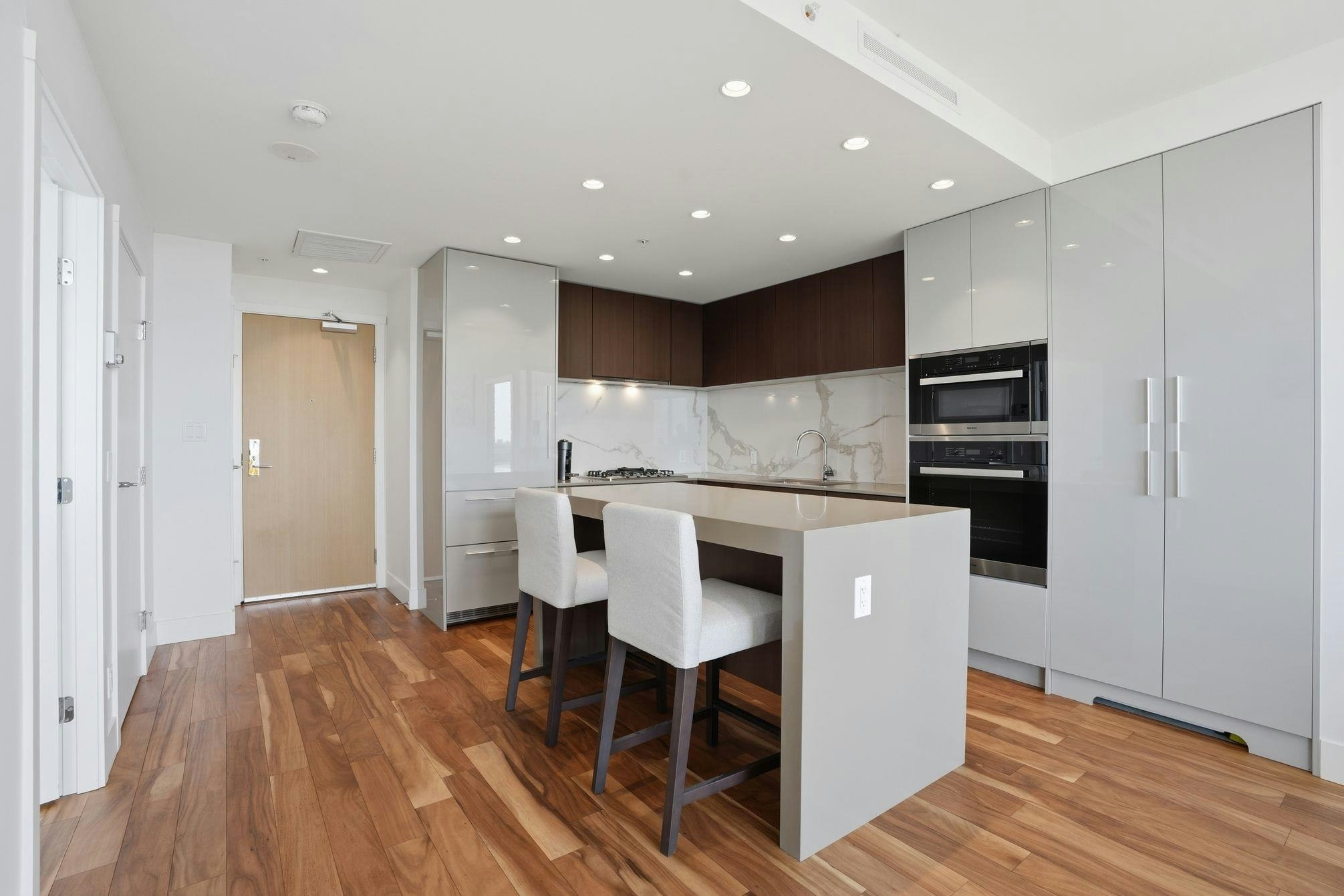 1904-1632 Lions Gate Lane, North Vancouver, BC, V7P 0E2 - 7