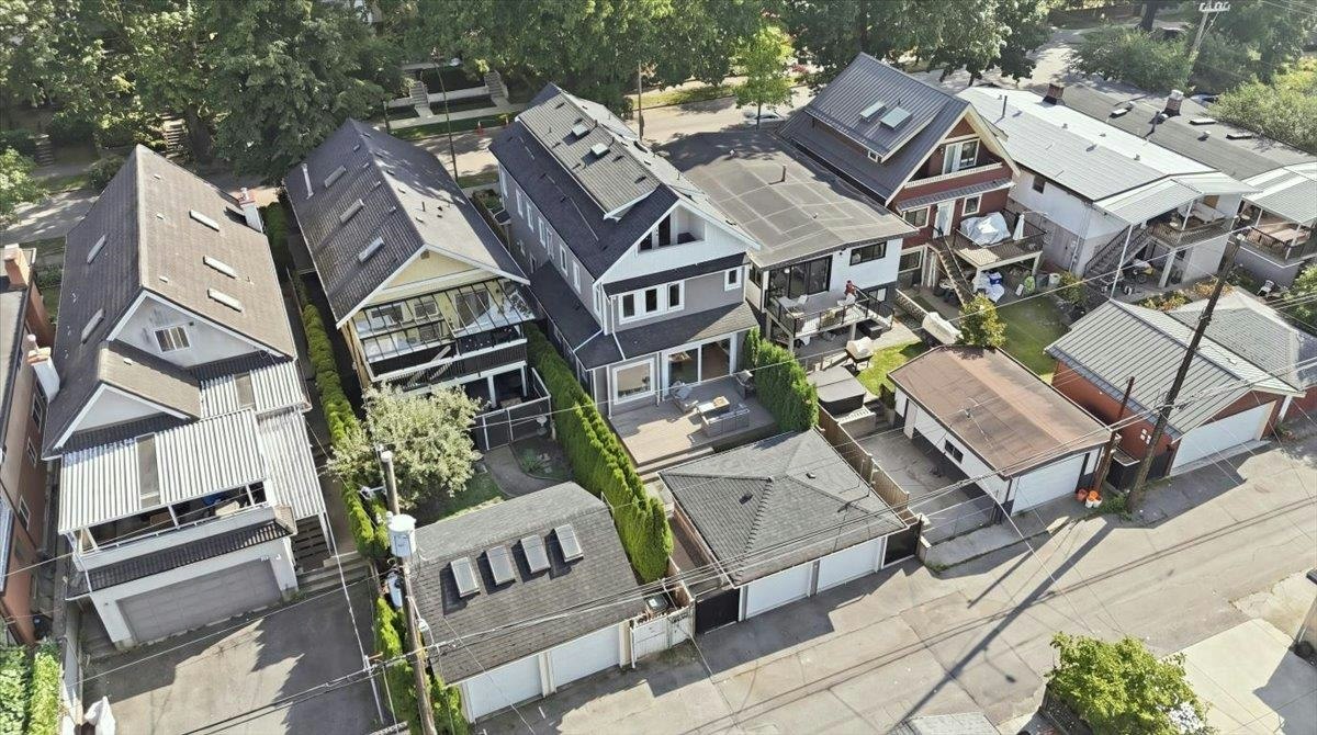 2137 E 2nd Avenue, Vancouver, BC, V5N 1E9 - 33