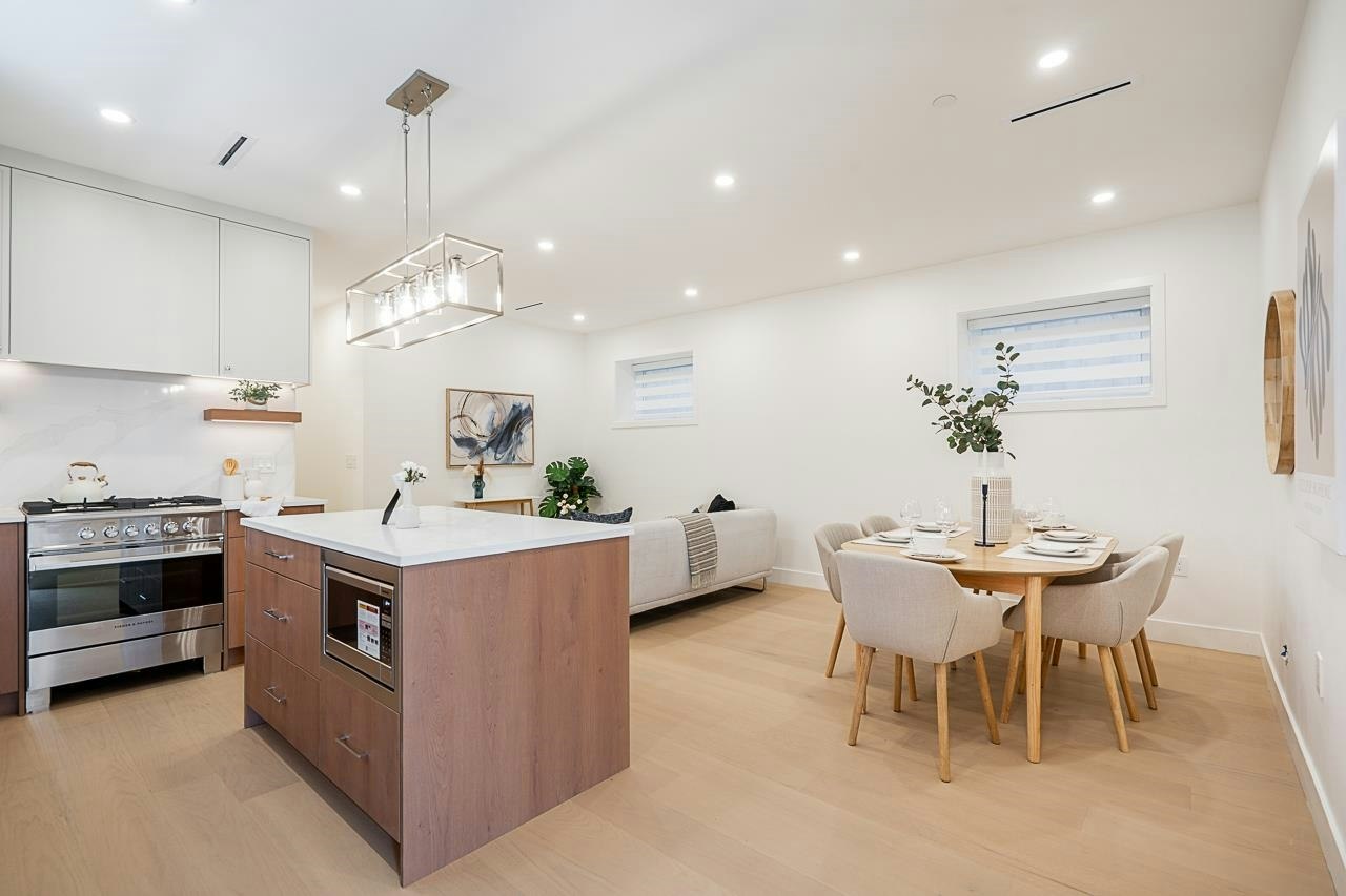 2-1845 E 51st Avenue, Vancouver, BC, V5P 1W1