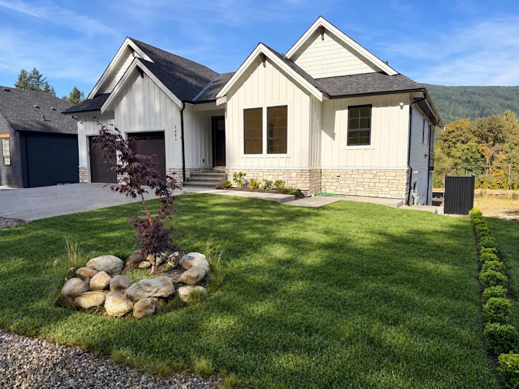 1203 Castle Road, Gibsons, BC, V0N 1V5
