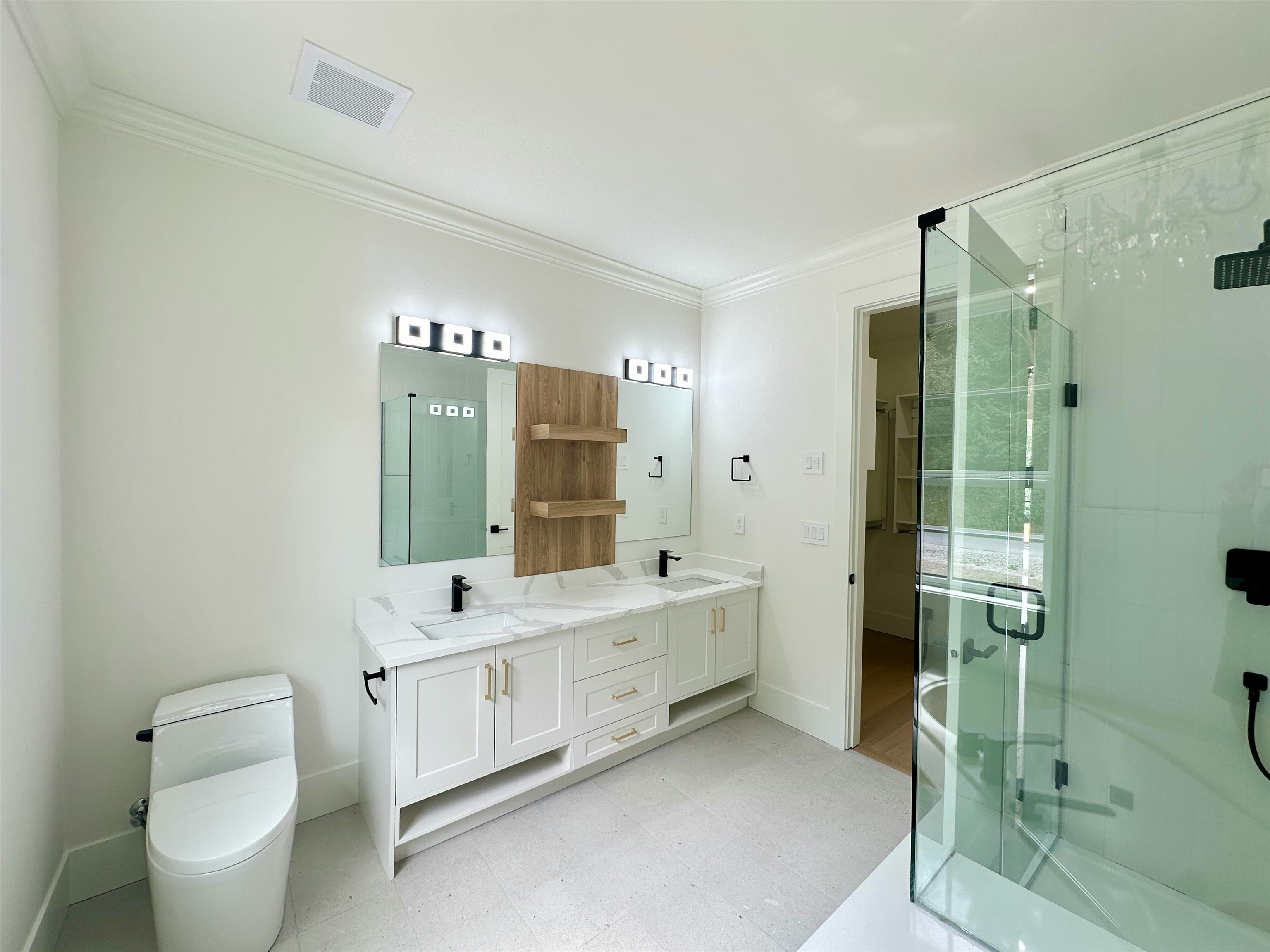 1203 Castle Road, Gibsons, BC, V0N 1V5 - 20